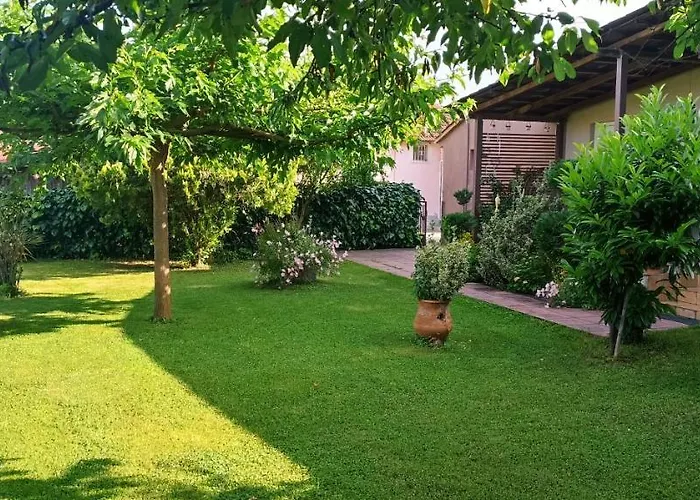 Gomfoi - Smart Town アパート